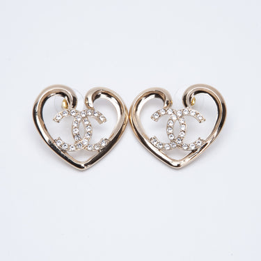 CHANEL 2023 CC Logo Light Gold Crystal Heart Earrings (NEW)