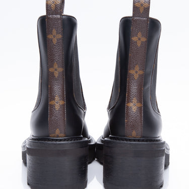 LOUIS VUITTON Calfskin Monogram Beaubourg Ankle Boots 38.5 Black 700227