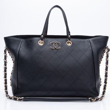 Chanel In The City Top Handle Flap Bag Mixed Quilt Calfskin Medium at  1stDibs