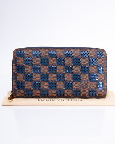 Louis Vuitton - Capucines Compact Wallet - Leather - Navy Rouge - Women - Luxury