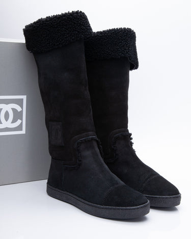 Chanel riding boots in quilted leather and suede For Sale at 1stDibs