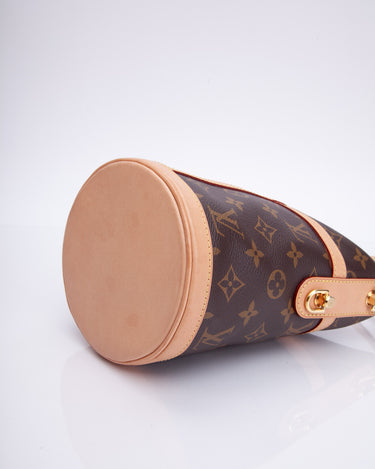Louis Vuitton Juliette Canvas Shoulder Bag (pre-owned) in Natural