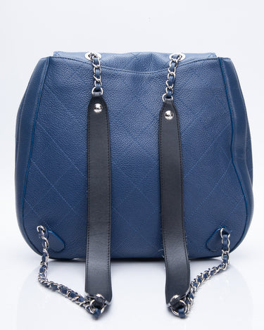 CHANEL Mini Timeless flap shoulder bag in navy blue quilted
