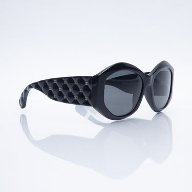 CHANEL Sunglasses Black Acetate Quilted CC
