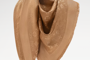 LOUIS VUITTON Caramel Monogram Classic Shawl (New)