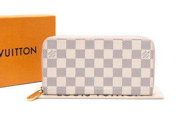 LOUIS VUITTON Damier Azur Zippy Wallet