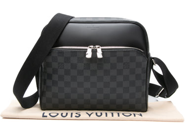 LOUIS VUITTON Damier Graphite Reporter Messenger PM