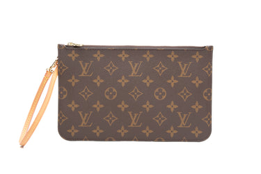 LOUIS VUITTON Monogram Wristlet