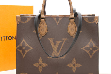 LOUIS VUITTON Reverse Monogram Giant Onthego MM