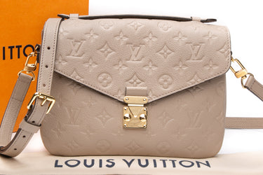 LOUIS VUITTON Turtledove Empreinte Pochette Metis