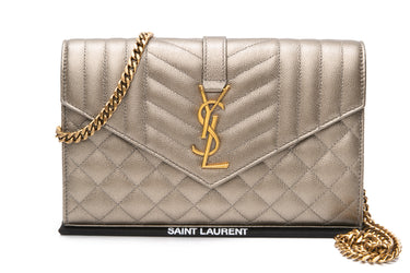 SAINT LAURENT Piombo Metallic Grain De Poudre Mixed Matelasse Triquilt Monogram Wallet on Chain