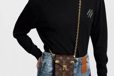 LOUIS VUITTON Monogram Phone Pouch Métis