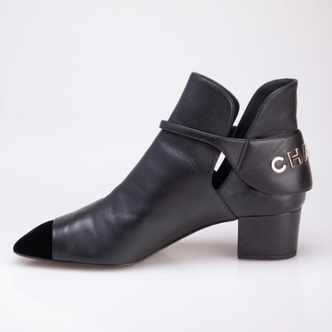 Louis Vuitton Pillow Flat Comfort Ankle Boot, Grey, 39