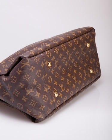 Black Artsy, Louis Vuitton.  Louis vuitton handbags black, Vintage louis  vuitton handbags, Louis vuitton artsy